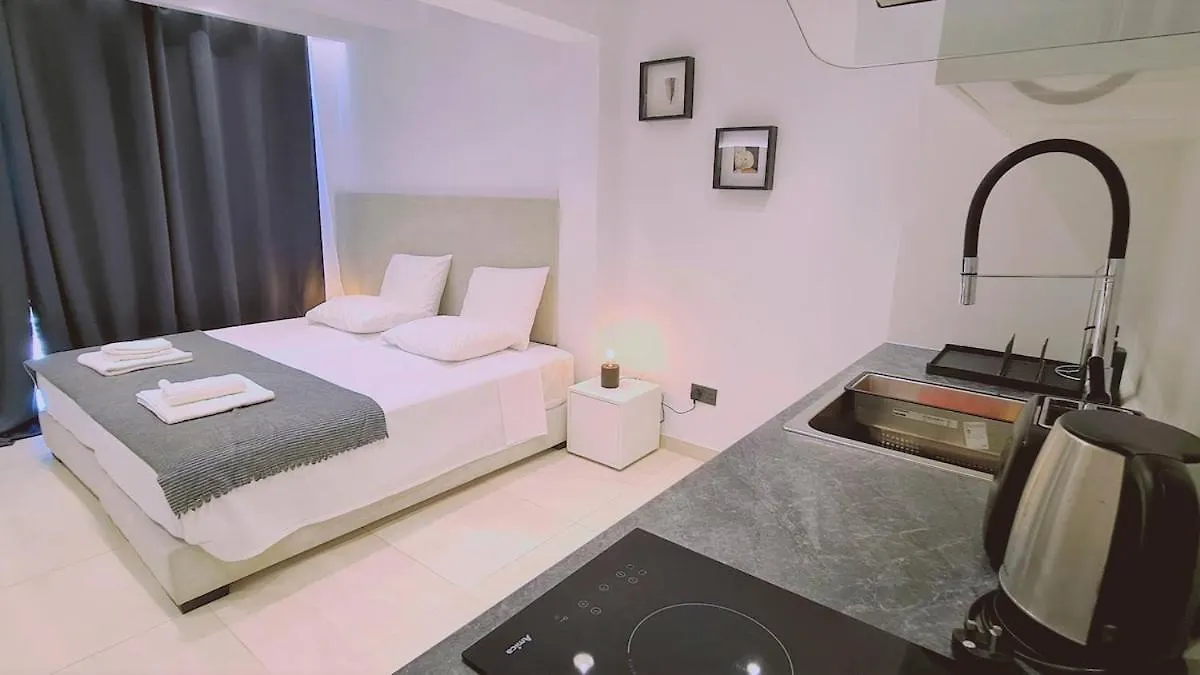 Stay Mezarina Apartment 2 Айя-Напа